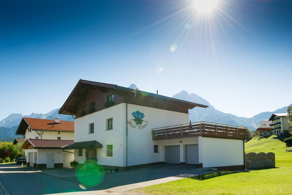 Haus Enzian Apartman Lermoos Kültér fotó